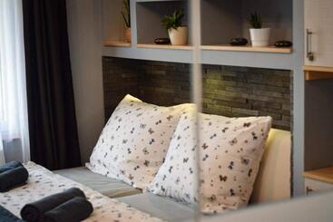 بنسيون Marco Art Vendégház For 1  8 Persons