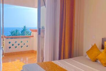 مبيت وإفطار Dreamhome Beachfront Suites And Homes