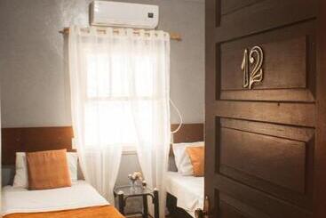 Отель Germânico