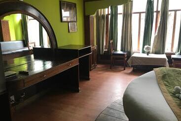 호텔 Kamya Inn, Puri