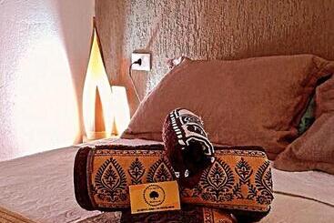 酒店 Suítes Mirante Corumbê