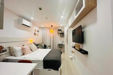 מלון דירות Primo Condo Studio Type   One Pontefino Tower