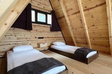 リゾートホテル Rizzen Tatil Köyü