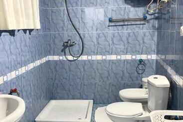 הוסטל Ziu Guest House