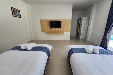 בית מלון כפרי Sasi Pool Villa Phuket