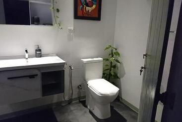 민박 The Nayana Homestay