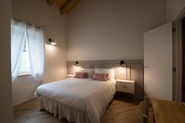 مبيت وإفطار Villa Mariolino