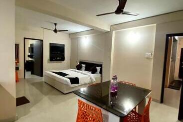 Grand Resort Puri Swimming Pool And Garden, Near Sea Beach And Temple Fully Air Conditioned Hotel Wi