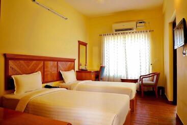 酒店 Kollam Beach Resort