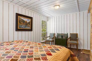 펜션 Big Fern Cabin