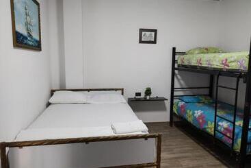 پانسیون Suites Y Departamentos Vacacionales Puerto López