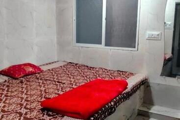 Tamrakar Hotel And Restaurant