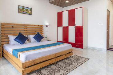 בית מלון כפרי The Nature Retreat I Vacations I Conference I Mice I Family Events I Kufri Shimla By Exotic Stays