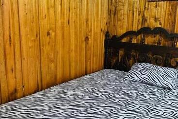 تختخواب و صبحانه La Casa Del Oso De Anteojos