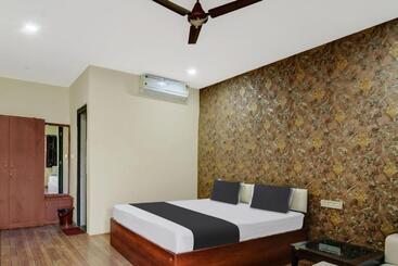 Collection O Vnr Hotel And Resort