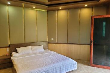 هتل Khu Nghỉ Dưỡng Good Time