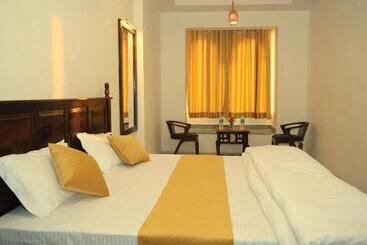 Hotel The Hamirgarh Palace