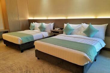 Отель Waterworld