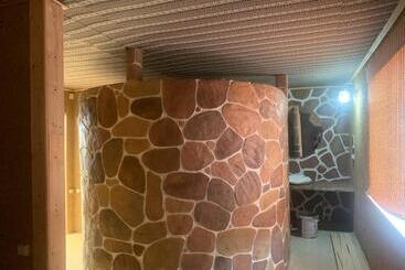 پانسیون Amirhan Guest House