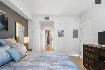 هتل آپارتمان Relax On The Penthouse Floor Dtla With A View