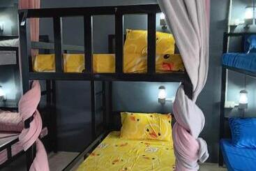 แม่หาด Hostel Kohtao