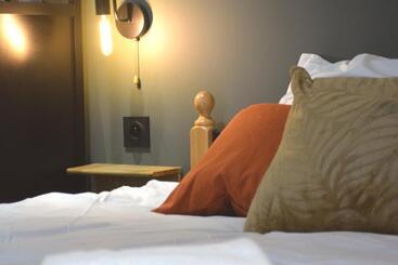 مبيت وإفطار Domaine Des Cyprès