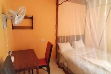 Comfort Zone Hotel Voi