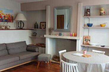 Пансион Domaine De Piedmoure, Gîte Parme 2 Chambres, Piscine, Terrasse Privée