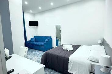 پانسیون Marvit Central Luxury