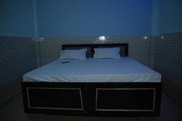 펜션 Raj Residency