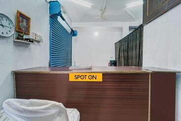 Spot On S Hotel & Restaurant