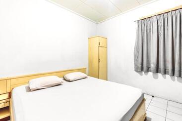 פנסיון Plampitan