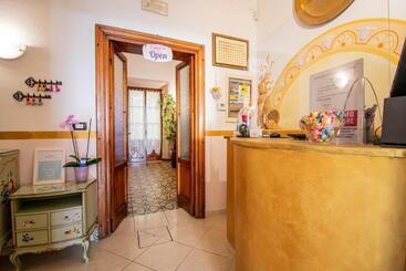 Отель Albachiara