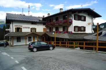فندق Pensione Dolomiti