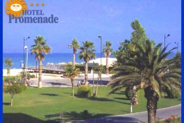 هتل Promenade
