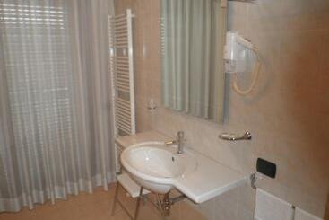 בית מלון כפרי Selide