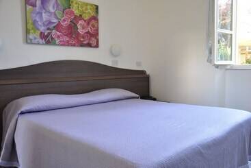 בית מלון כפרי Verdesolemare