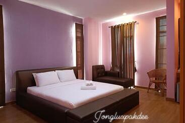 צימר ๋jongluxpakdee โรงแรมจงรักษ์พักดี