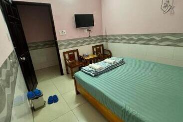 هتل Nhà Nghỉ Hà Anh