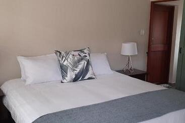 פנסיון 22 On Port Natal Hartenbos