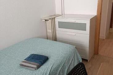 تختخواب و صبحانه Bnb Retiro