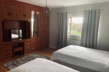 צימר St John S B And B