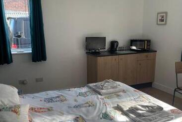 Godden Green B & B Guesthouse