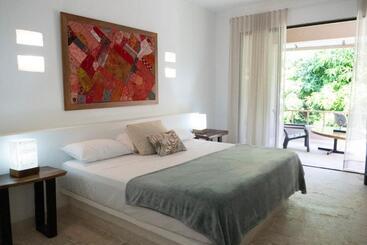 בית מלון כפרי Hukumeizi Minca