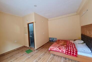 فندق Rivulet Resort & Camping