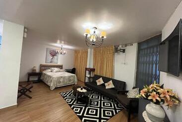 هتل آپارتمان Mini Departamentos Miramar