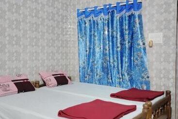 膳宿费 Dsouza Rooms