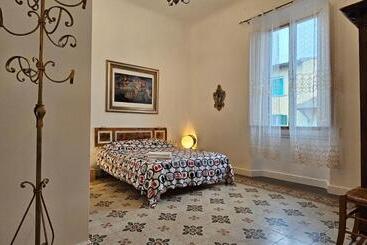 Venere Supercentral B&b