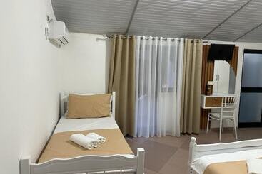 هتل آپارتمان Vogue Rooms