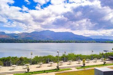 호텔 Dawal Lakeview Resort